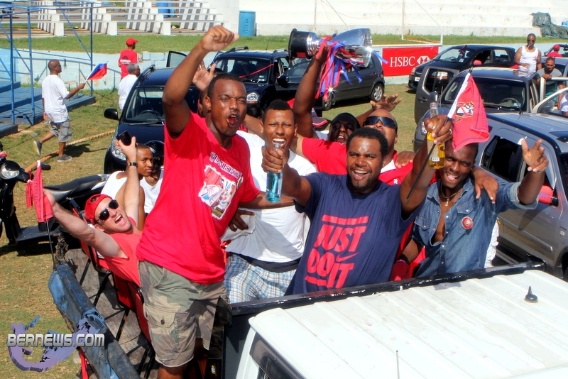 Somerset Cup Match Cricket Team Motorcade, Bermuda, August 4 2012 (73)